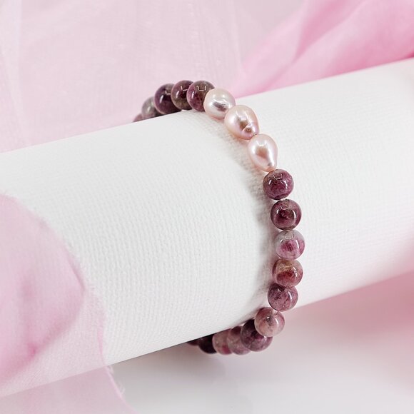 Pink Tourmaline & Edison Pearl Bracelet, Dainty Stackable Stretch Bracelet - Picture 5 of 11